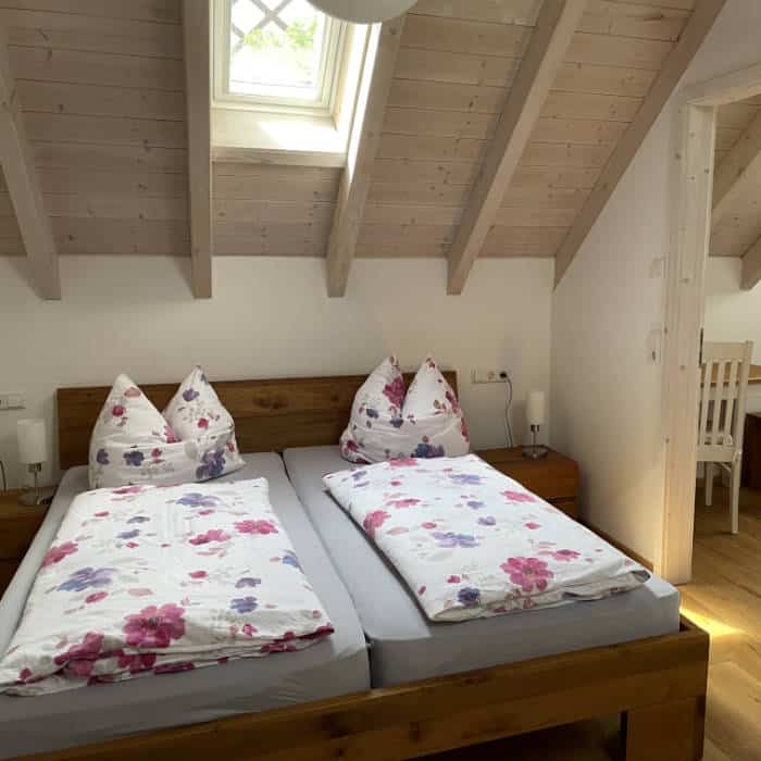 Doppelbett im OG